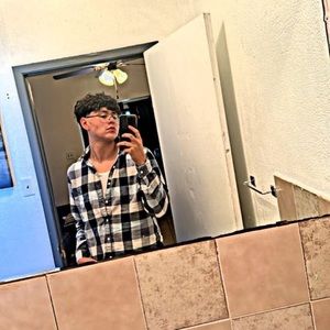 Meet your Posher, Erick